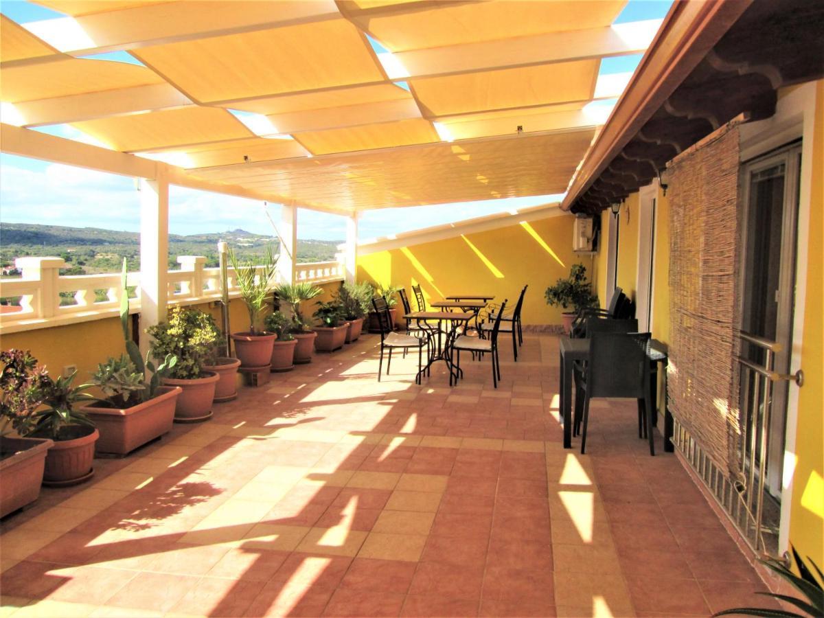 B&B Le Terrazze Isola Di S. Antioco SantʼAntìoco Exterior foto