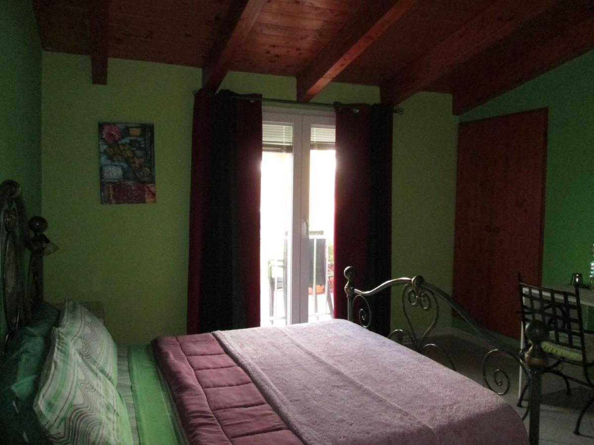B&B Le Terrazze Isola Di S. Antioco SantʼAntìoco Exterior foto